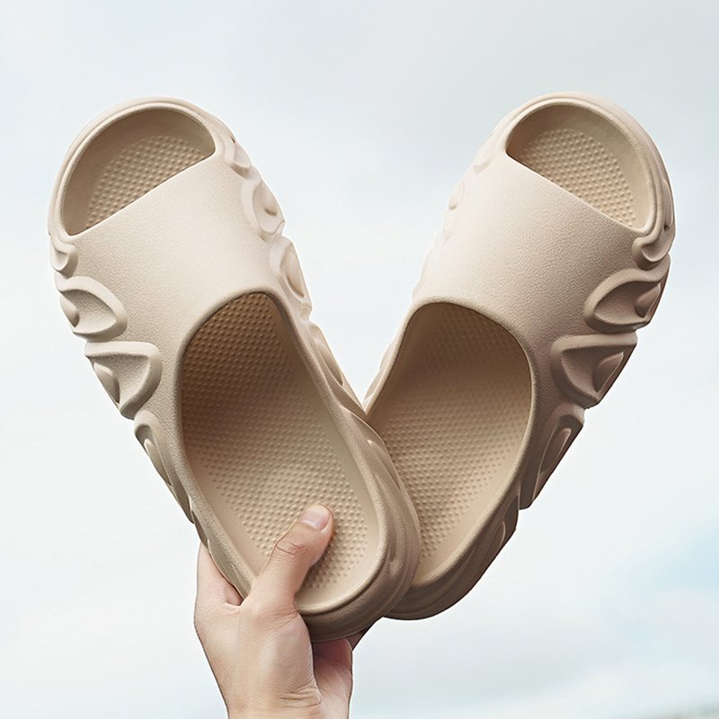 Fashion Large Size Beach EVA Slipper Sandals Custom Home Designer Men's Women's Slide Slippers Logo