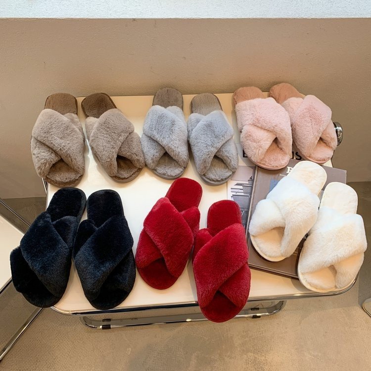 Wholesale best selling custom Soft luxury cozy fashion vegan fluffy women furry cross fur slides slippers
