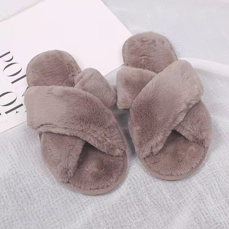 Wholesale best selling custom Soft luxury cozy fashion vegan fluffy women furry cross fur slides slippers