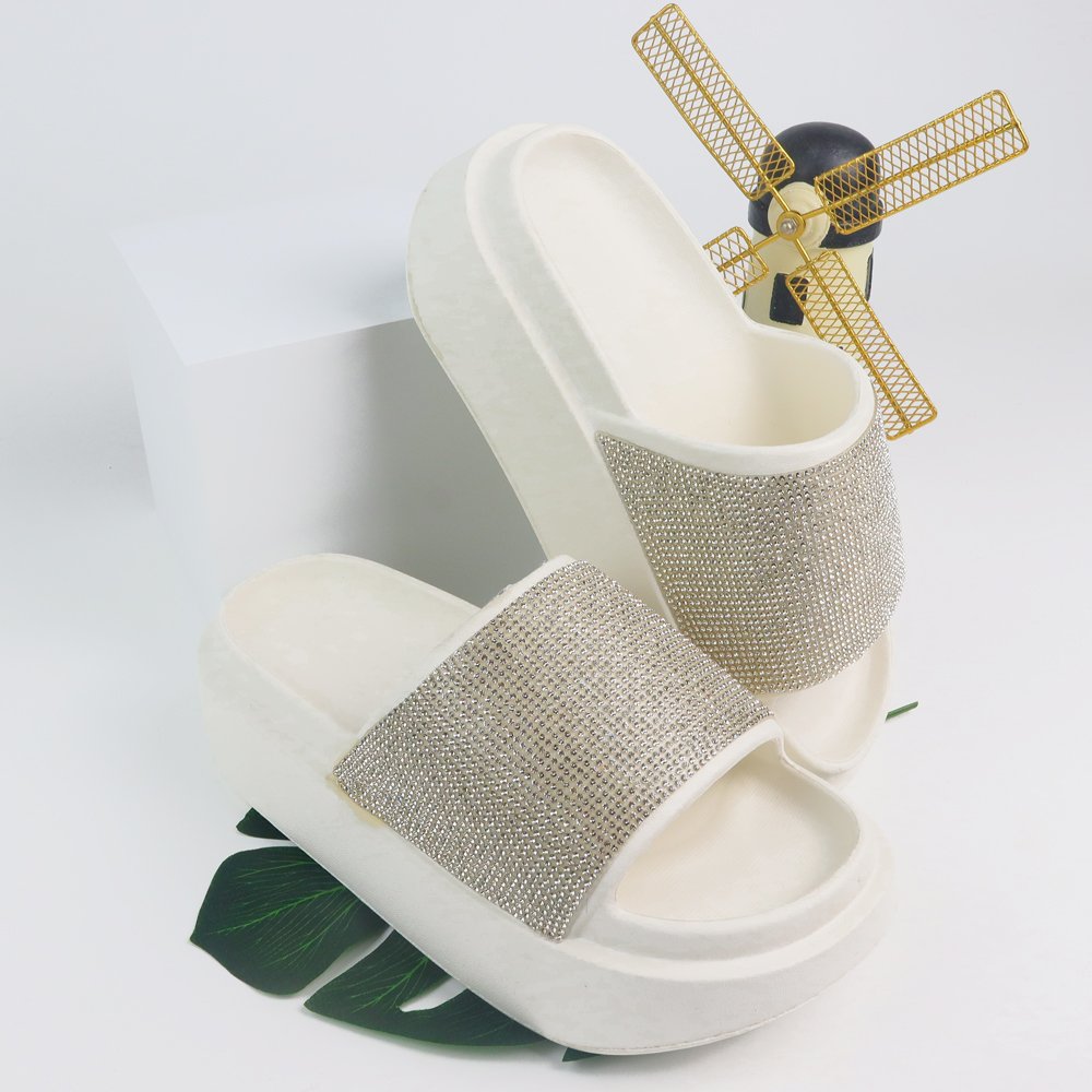 Women's EVA Cushioning Slide Slipper Quick-Drying Flat Outdoor Platform with Open Toe Fashion Trend for Beach Use