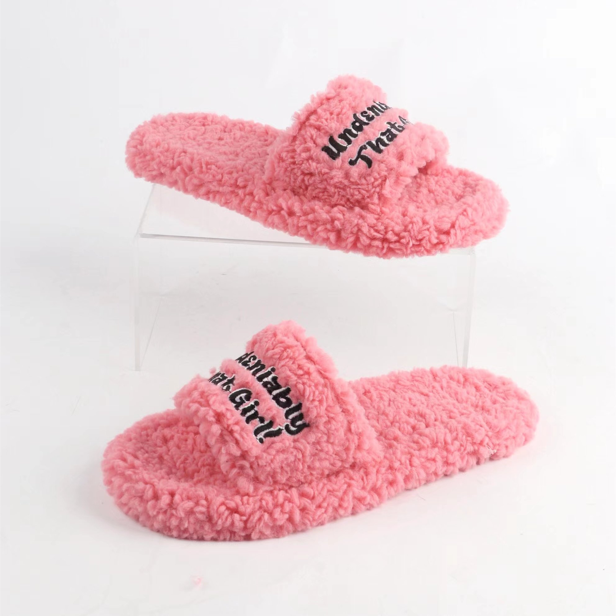 Wholesale Fashion Fur Slippers With Custom Logo Slides Slippers For Women OEM Blank Custom Logo Footwear