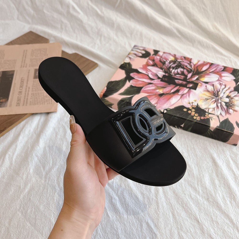 24 Europe and the United States new summer leisure wear a word flip-flops waterproof jelly sandals beach non-slip flat slippers