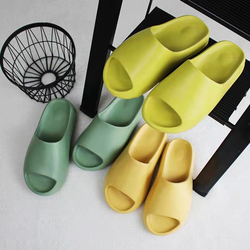 2024 New Men Fashion Slippers Indoor Household Summer Beach Outdoor Slides Ladies Slippers Platform Mules Shoes Woman Flats