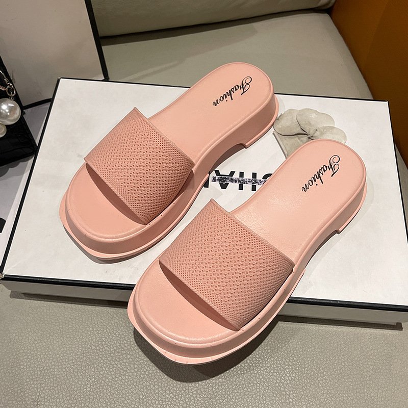 2023 New Summer Slides Slippers Women Fashion Sandals Thick Soles Wedge Heels Beach Slippers
