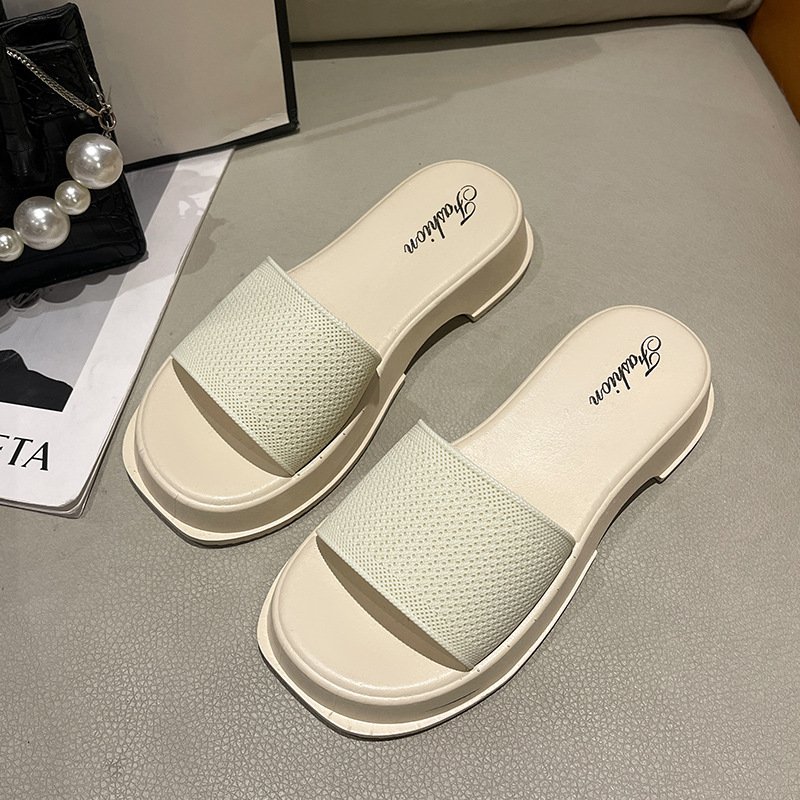 2023 New Summer Slides Slippers Women Fashion Sandals Thick Soles Wedge Heels Beach Slippers