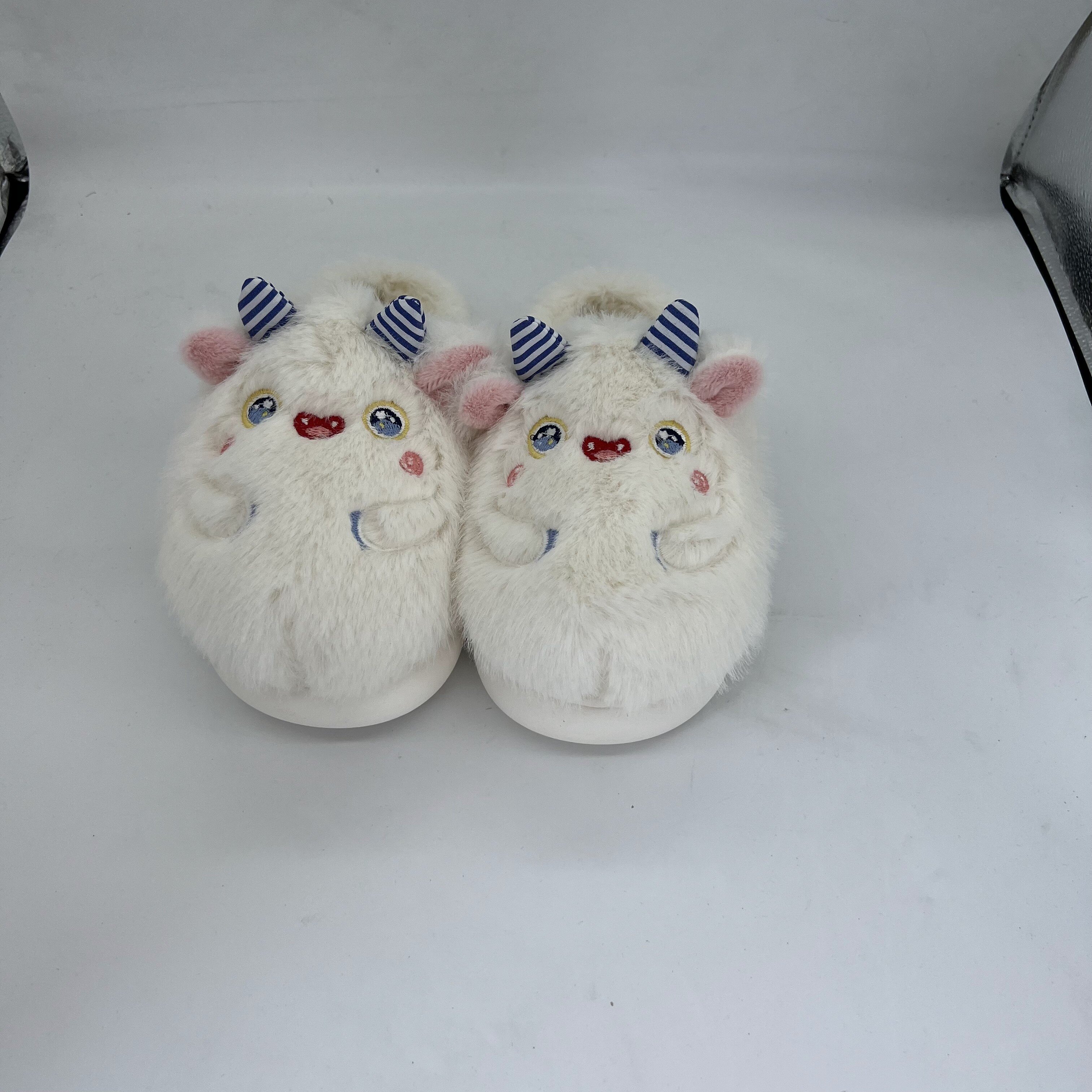 Dropshipping Product 2023 Meet Me At Midnight Shoes Slide Sandals Ladies House Soft Slippers Home Slippers Woman Indoor Slippers