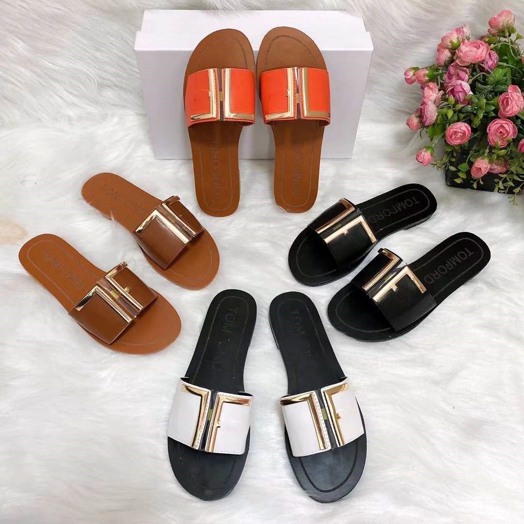 DEleventh shoes 115032 2022 Latest Designer Beach Flat Slippers Fashion Women Casual Flat Luxury Famous Brand Slides Slippers