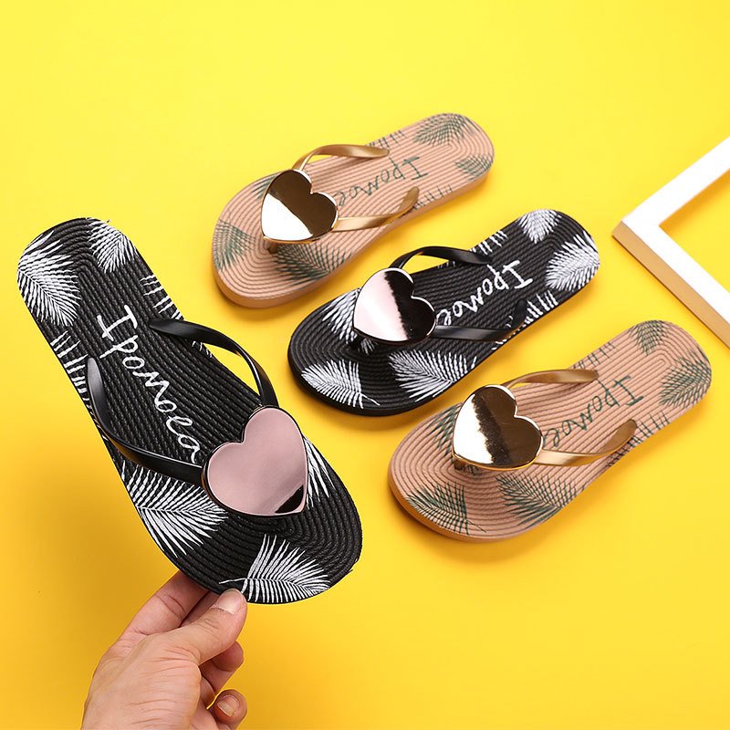 High Quality Anti-Slippery Black Brown Love Decoration Beach Bathing Flip Flops Women Flat Sandals Womens Slippers