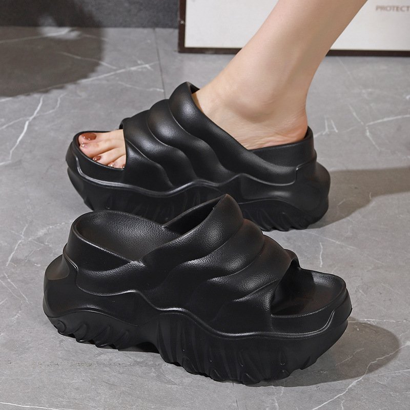 2024 Summer New Women's Slippers Thick Sole High Heel Casual EVA Anti slip Soft Sole Herringbone Slippers Wholesale