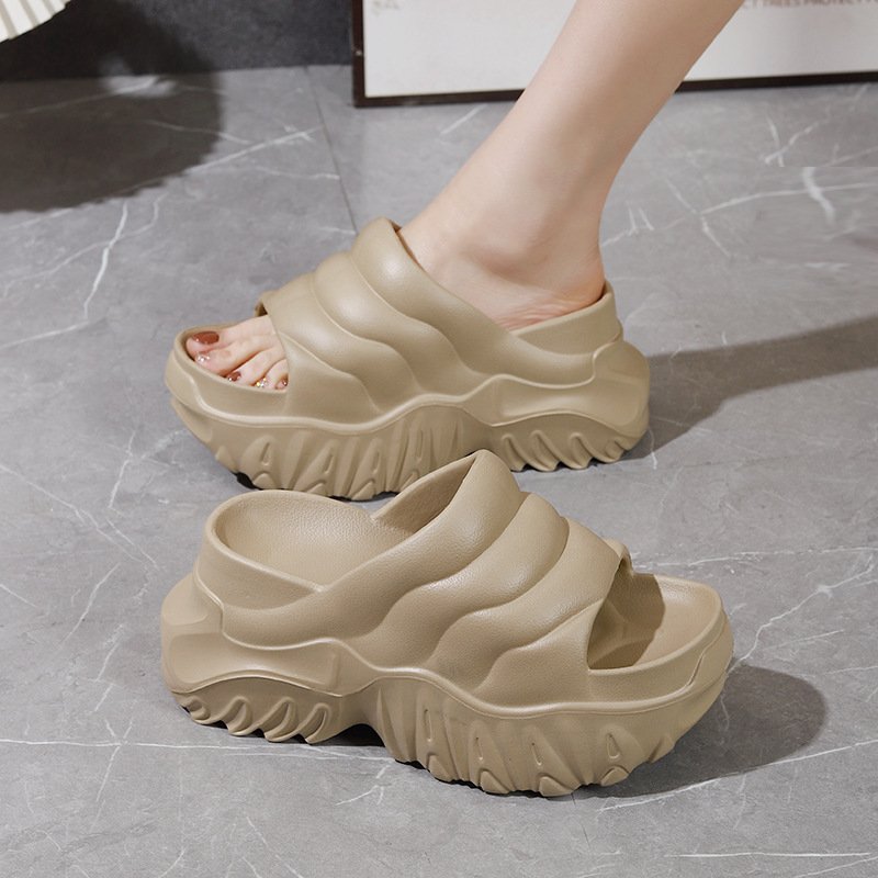2024 Summer New Women's Slippers Thick Sole High Heel Casual EVA Anti slip Soft Sole Herringbone Slippers Wholesale