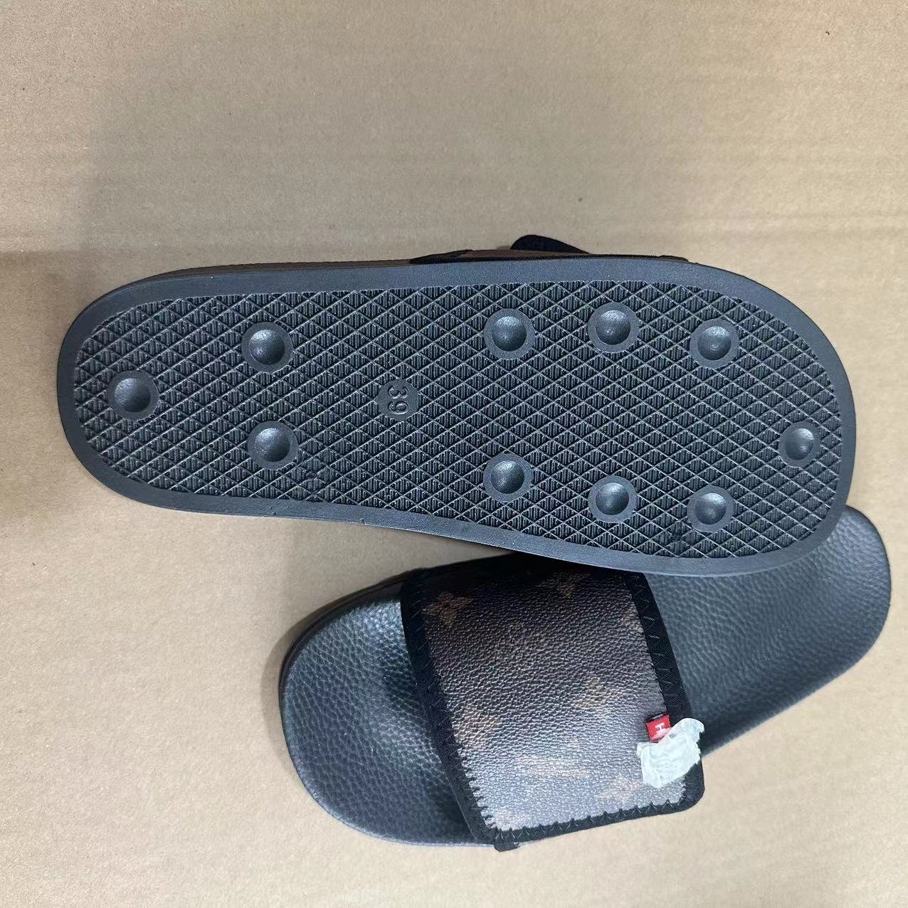 2023 Hot Sale Famous Brand Summer Sandals For Women Slides Women Slides For Ladies Women's designer Slippers