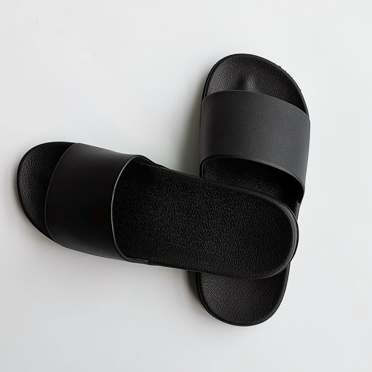 OEM Custom Men's Pure Black PVC Slide Shoes Sandals with Multi-Color Logo Slipper for Summer