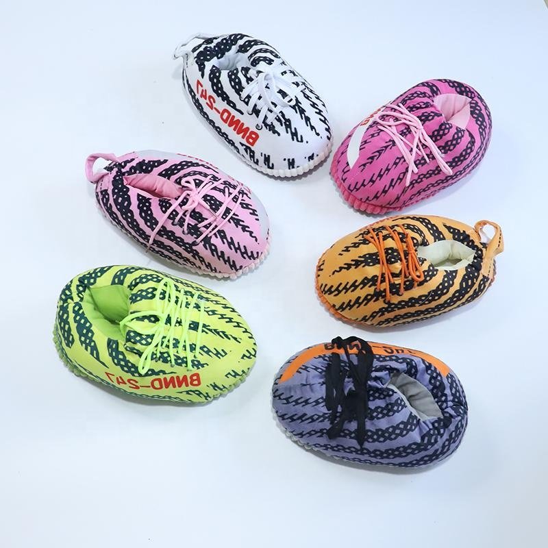 West Unisex Slipper with Foam Runner Hard-Wearing and Quick-Drying Original Brand Logo for Men and Women sneaker slipper
