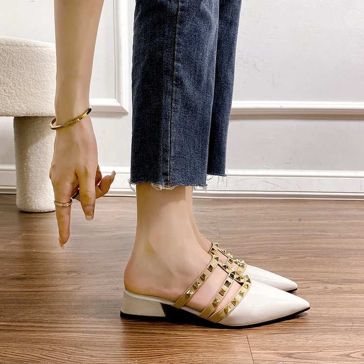 Women's Summer Fashion All-Match Korean Version Rivet Metal Rivet Pointed Toe Slides Slipper