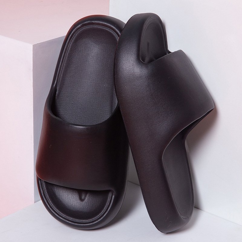 Wholesale Hot Selling Women's Thick Soled Summer Indoor Beach Slippers, Customized Logo Soft Men's EVA Flat Slides Slippers