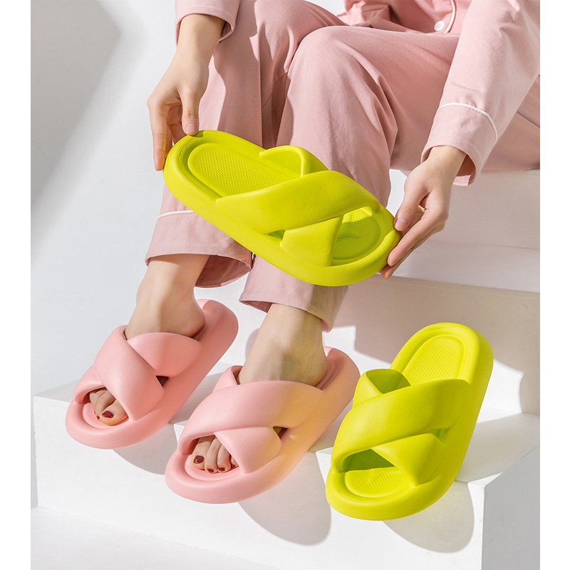 Anti-slip Slide Slippers Flat Slippers Women Ladies for Men Non-slip Hole Outdoor House Bedroom Indoor Slippers