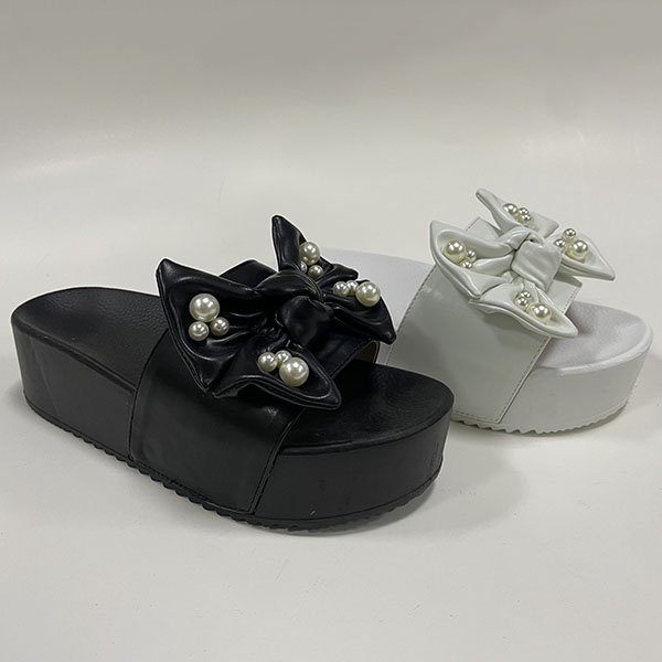 Factory Directly Wholesale Comfy Home Slides Slippers Custom Logo