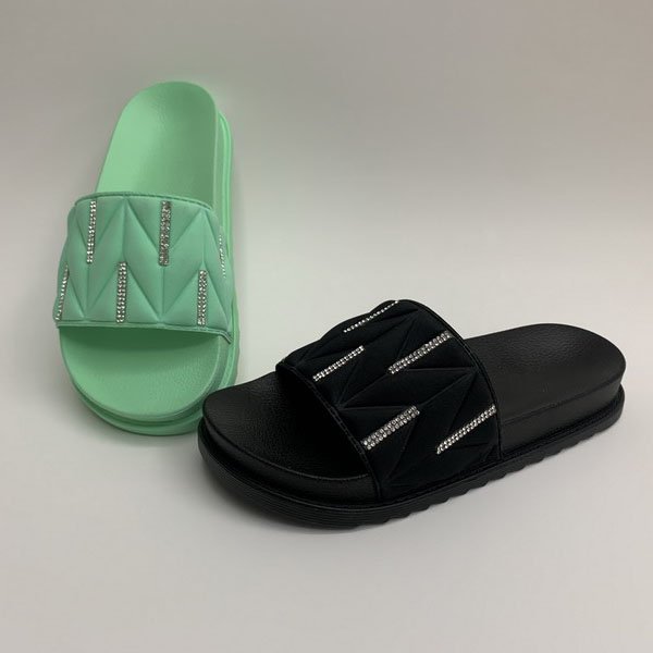 Factory Directly Wholesale Comfy Home Slides Slippers Custom Logo