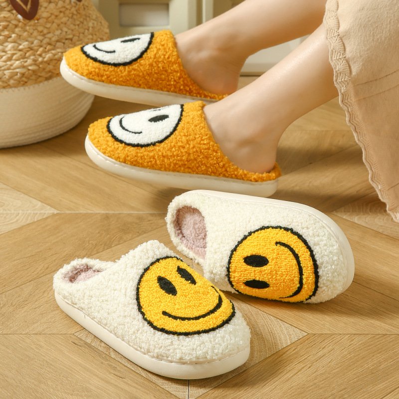Dropshipping Ladies' Winter Cute Fluffy Heart Happy Face Slippers Custom Embroidered round Toe House Shoes with Cotton Insole