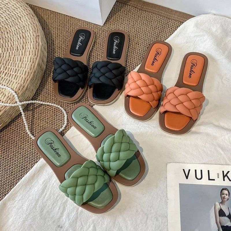 Fashion Summer New Popular Slippers Cute Sandals Women Outdoor Sandals Shoes