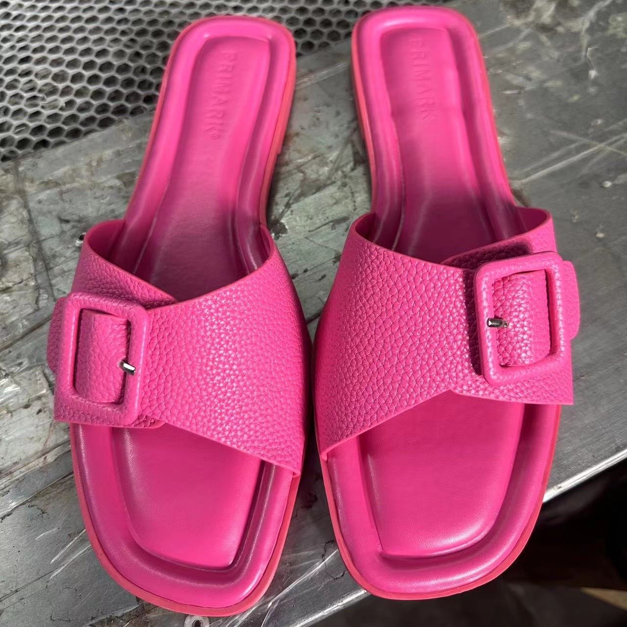 2024 New Style Comfortable Casual Light Shoes For Lady