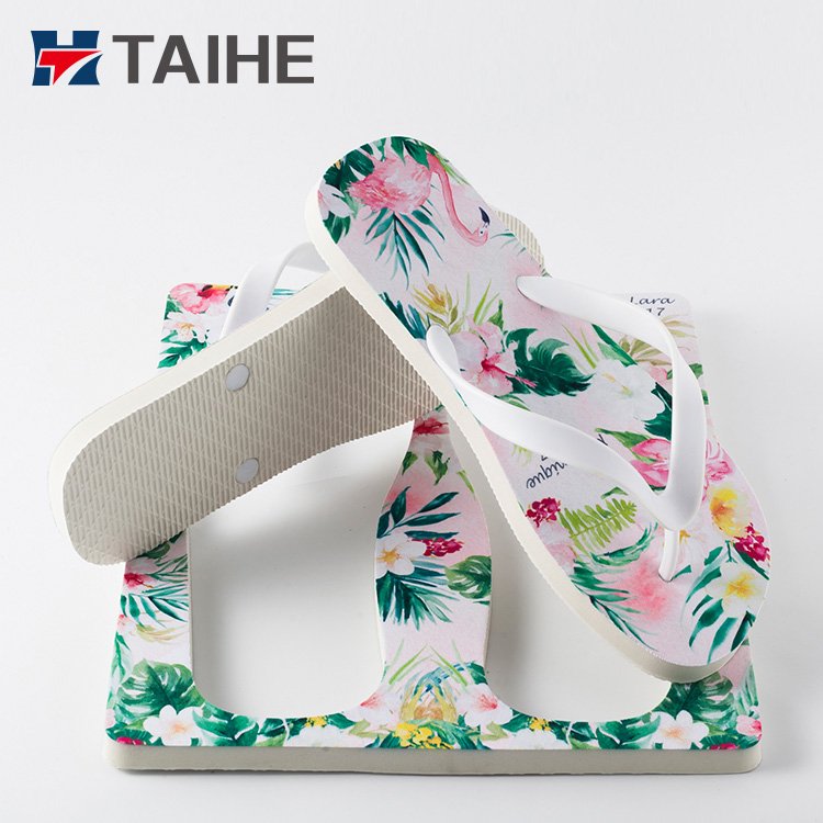 Flopmercedes Cabin Air Filter Benze Slipper New Design Beach Flip Flops Women PVC Customized Unisex Slippers For Women Printed