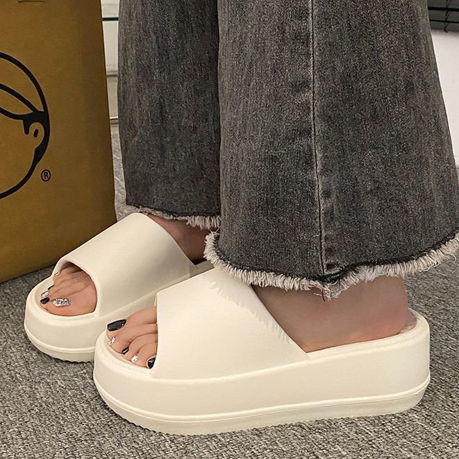 New Summer Beach Sandals Slides Slippers for Women Thick Sole Fashion EVA Casual Outdoor Shoes