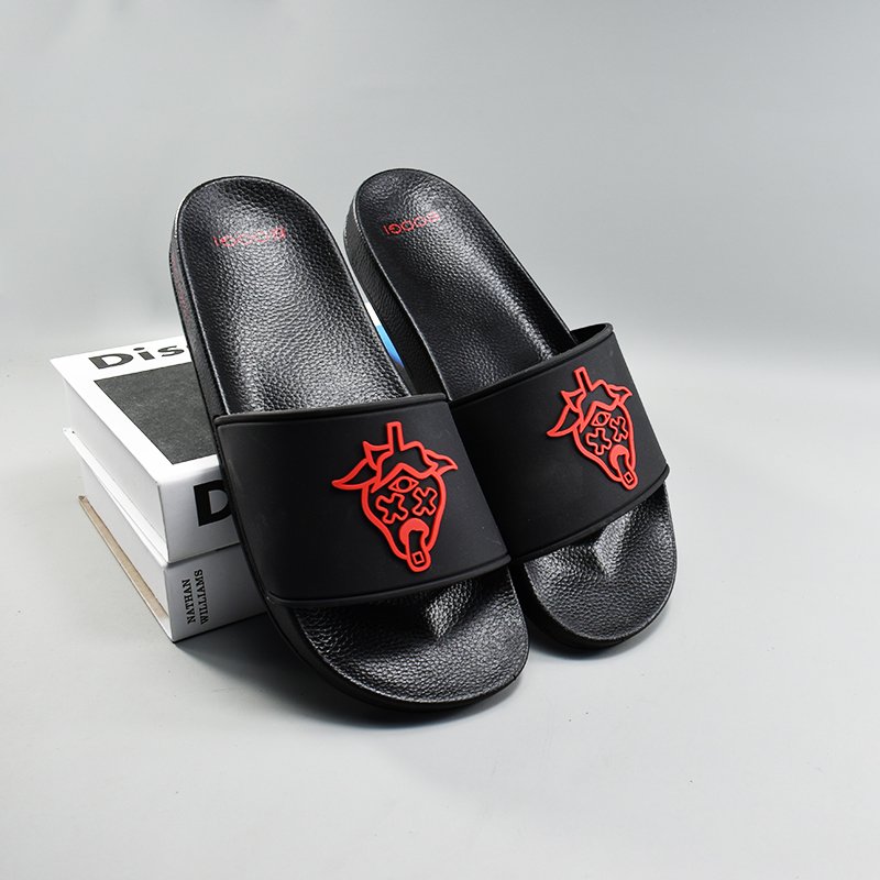 Factory direct sale custom logo sandals men slippers soft and comfortable custom logo slides slippers