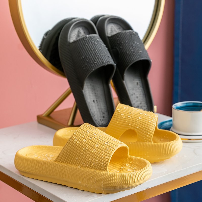 Women's Men's Anti-slip Slides Indoor Slippers Summers Thick Platform Sandals