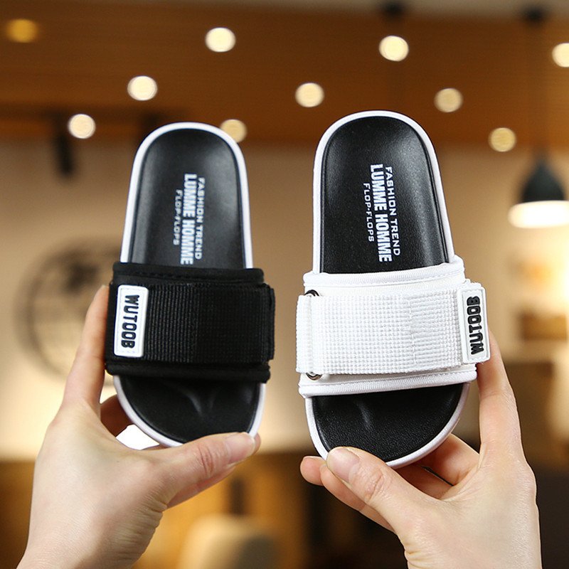 Summer Fashion Beach Sandals Slippers Comfort Soft Thick Soled Anti-Slippery Shoes Fashion Outdoor Casual Boys Girls Slippers