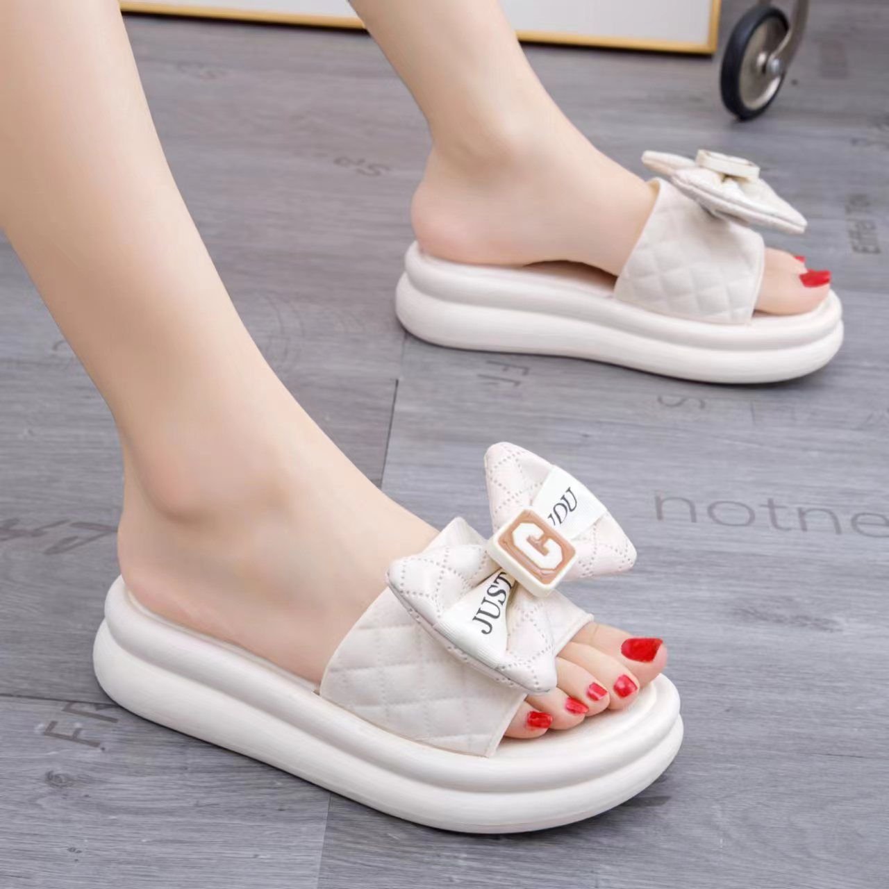 Beach Sandals High Heel Non-Slip Fashion Elevating Summer Slides Slippers for Women New