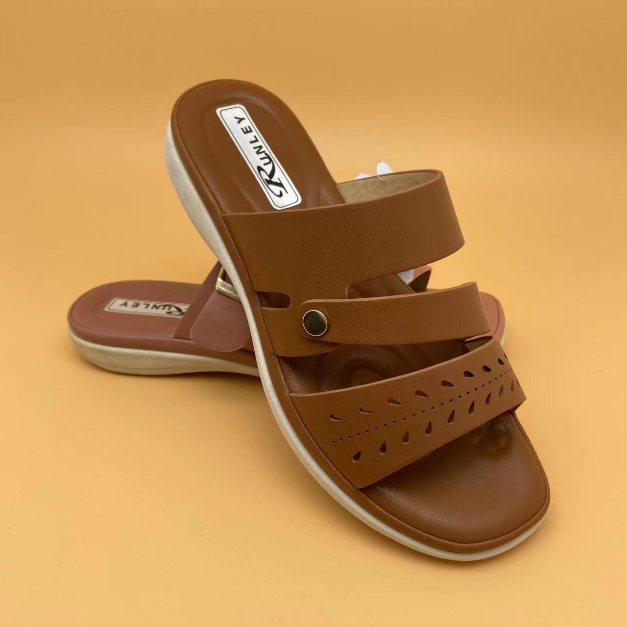 Luxury Summer Beach Shoes Leather Flat Sandals Slides Slippers For Women And Ladies Arabic Slippers