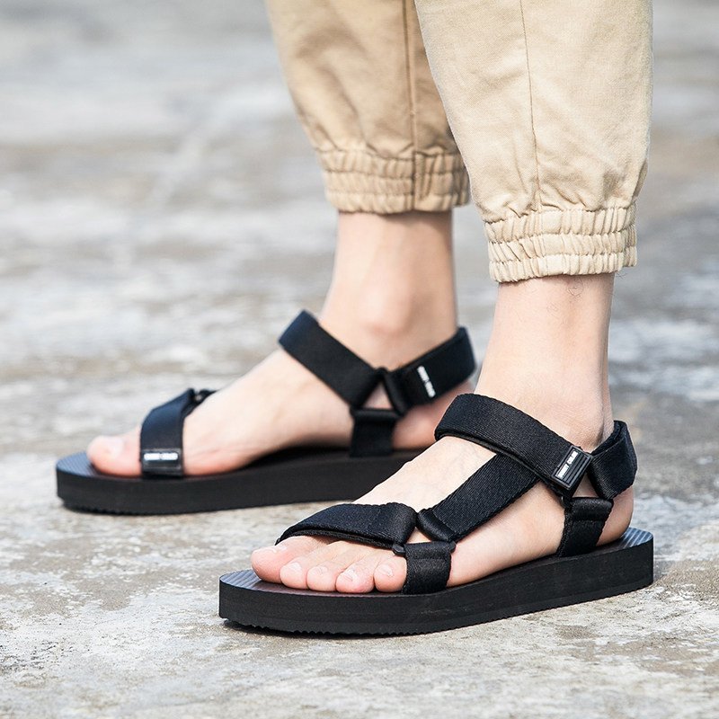 New Designer men's Spring Slipper Luxury Chunky Sole Platform Slides Custom Strap Beach Sandals China-Wholesale Material