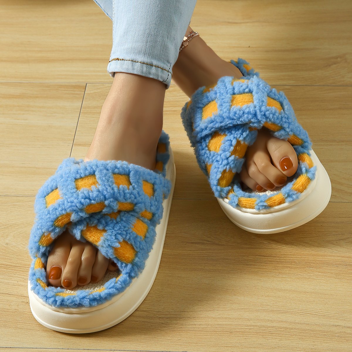 2024 New Coming Home Slippers Flax Cotton Blend Material Good Price Slides Slippers for Women Couples