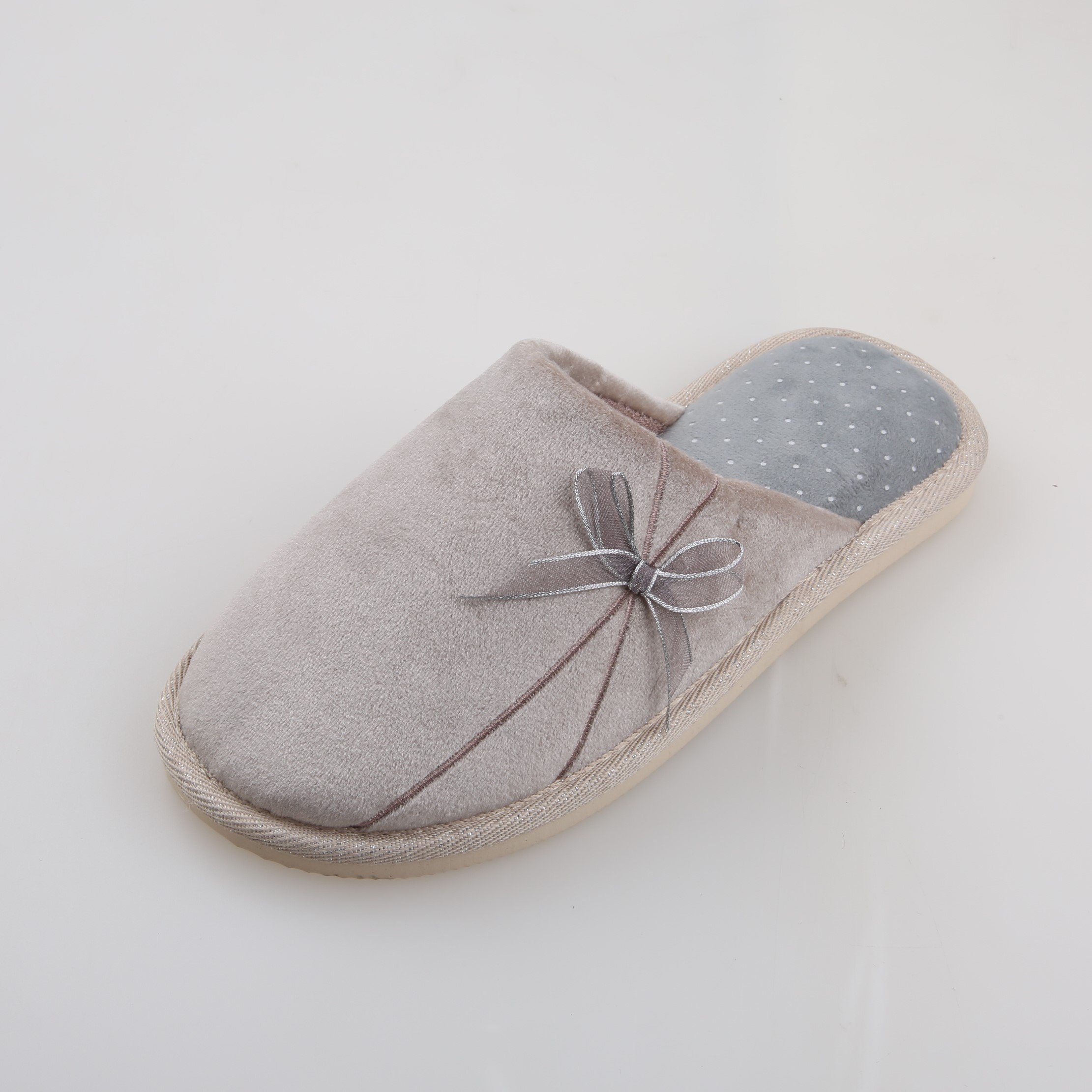 CORIFEI warm Peuche non-slip soft plush warm winter fluffy slippers for women luxury