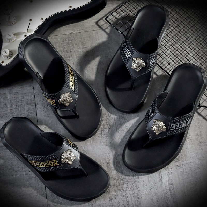 Brand Slippers Men Sandals Slippers Male Rubber Men Slides Sandals Beach Men Plus Size