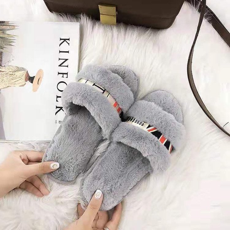 High quality Autumn and winter grey non-slip flat beach sandals women's shoes plushrthick-soled plush flip flop