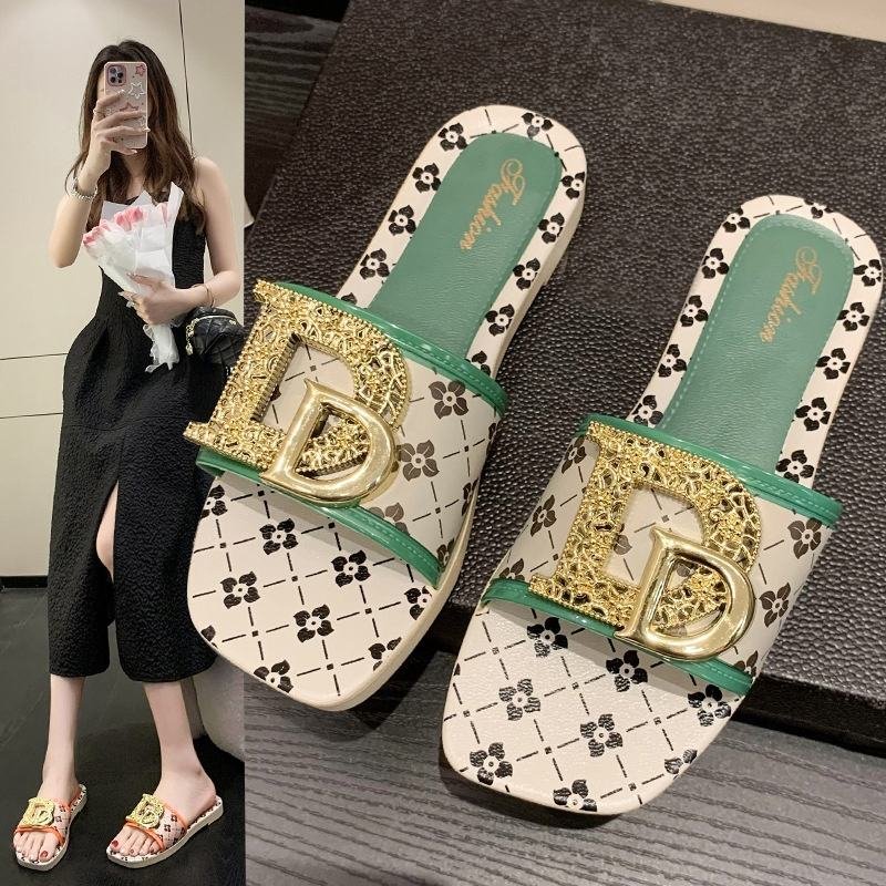 Hot Sale Stylish Square Head Women's Slippers PVC EVA Fashionable Flat Sandals For Women And Ladies