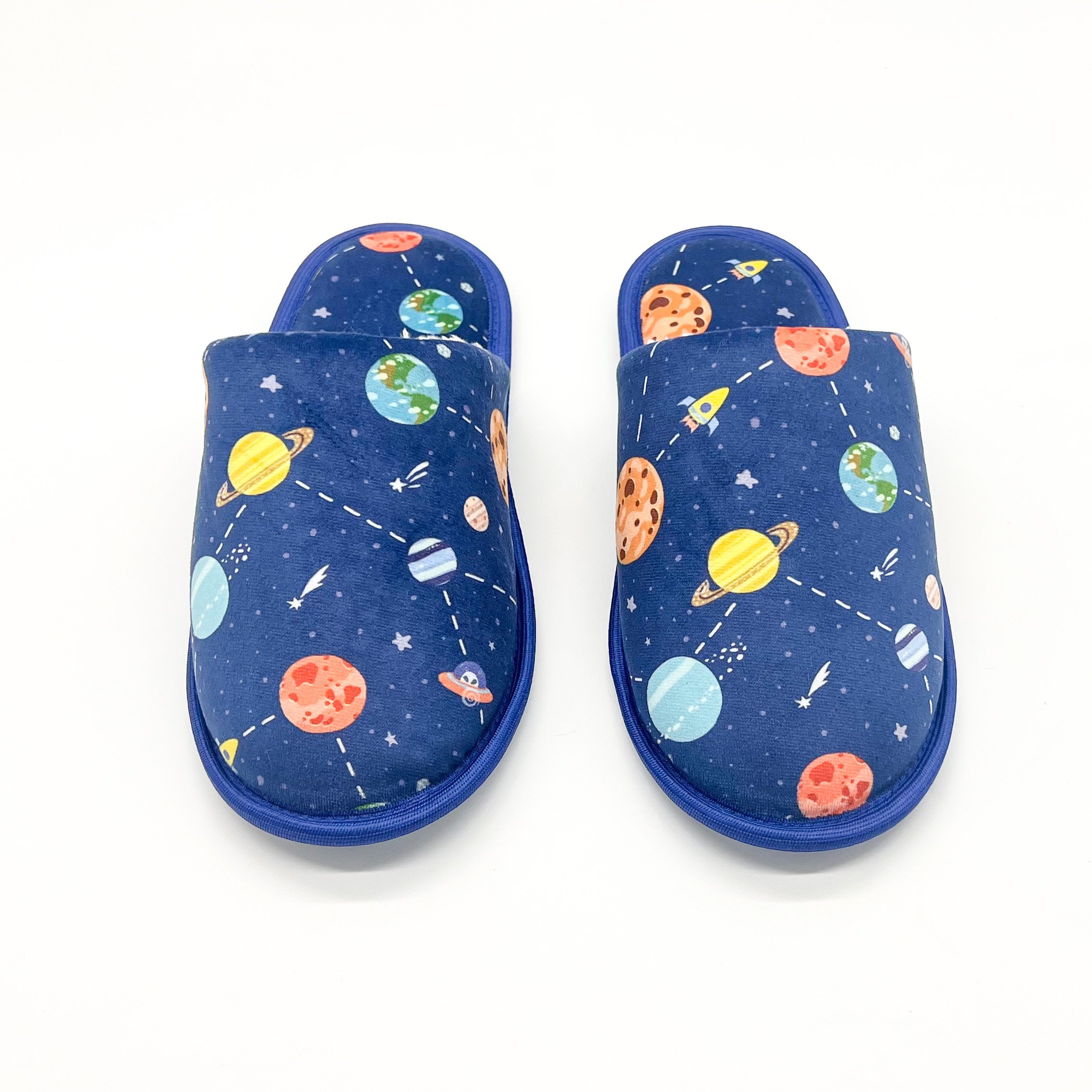 Customized OEM Women Bedroom Slippers Non-Slip Solid Color Home Slippers Slides Slippers For Women