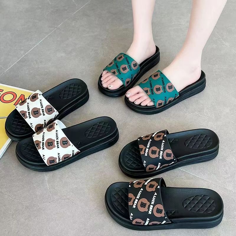 Designer home slippers fashion high quality women's brand slide men's outdoors casual shoes flat summer beach sandals