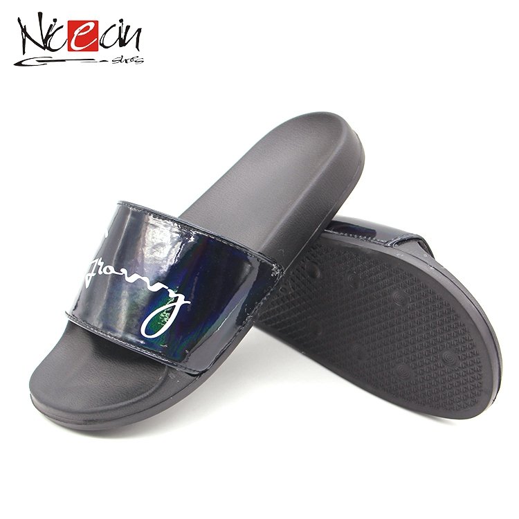 Black Rubber Flat Plastic Sliders Man Slipper For Circulation