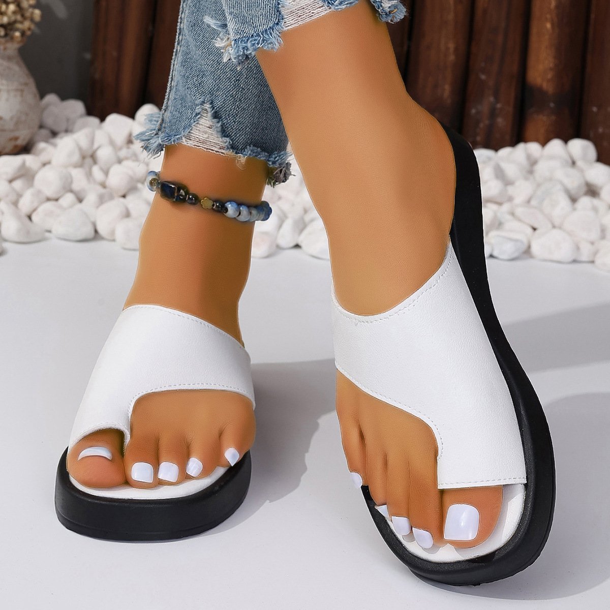 BUSY GIRL YL4461 black white leather casual slippers for women mules flats shoes slides toe ring summer sea beach slippers