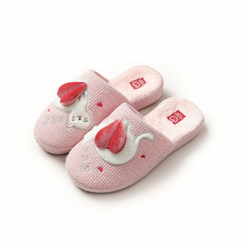 CORIFEI wholesale cute cat heart shapes arch support fluffy slippers for women flat