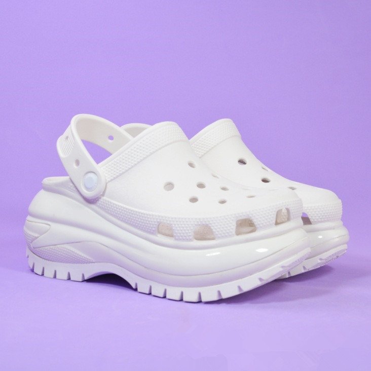 New Light Wheel Hole Shoes Women's Thick Sole Increase Anti slip and Wear resistant Rose Red Sandals Casual Beach Slippers