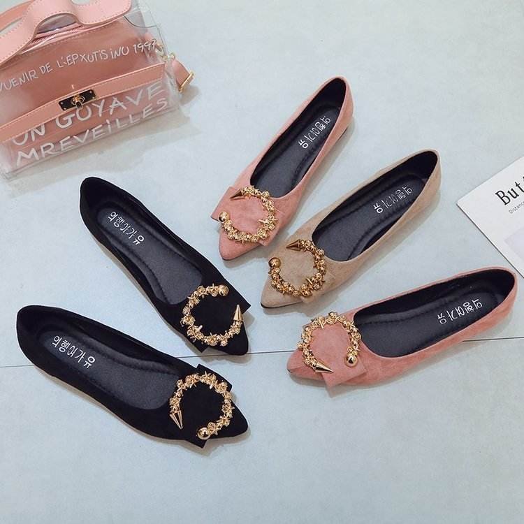 Popular New Fashion Pointed Toe Ladies Flat Shoes Women Beautiful Metal Buckle Women Shoes 2024 Office Slippers Mules