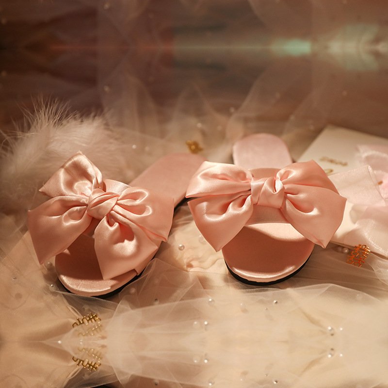 Hot sale solid color Women Bride Bridesmaid Slippers Wedding Party Gift Silks Satin house Shoes