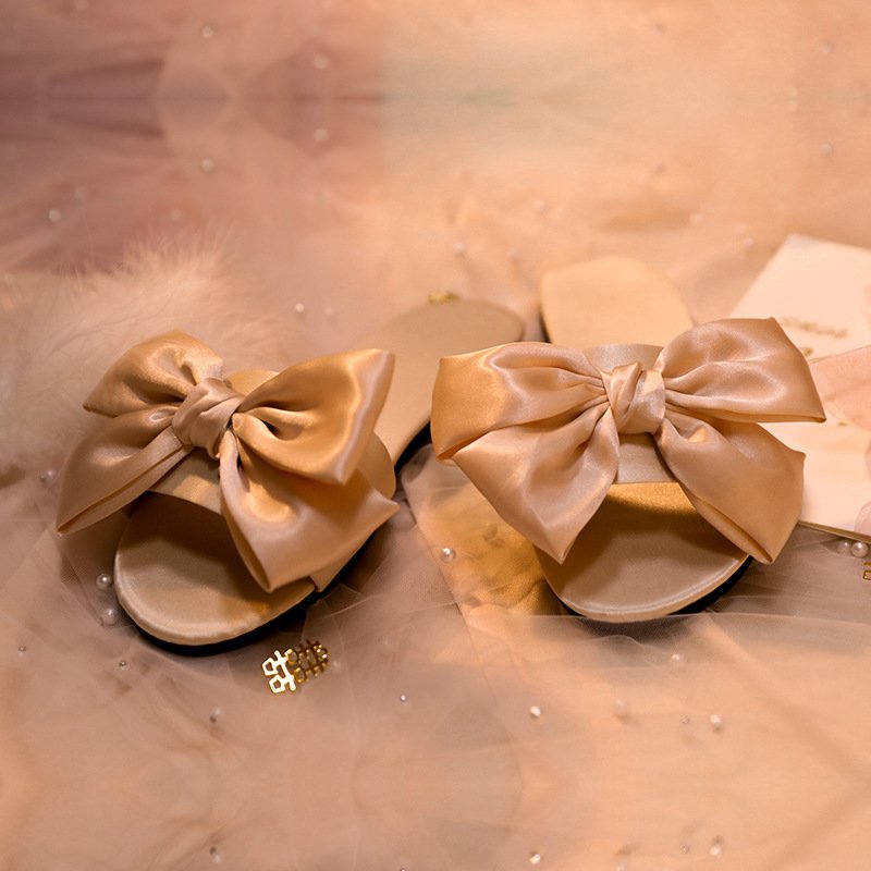 Hot sale solid color Women Bride Bridesmaid Slippers Wedding Party Gift Silks Satin house Shoes