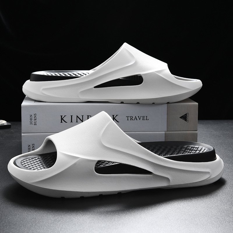 2024 Custom Leisure Logo Slides Unisex Thick Bottom Anti-Slippery EVA Insole Sandals Wholesale Outdoor Beach Custom Slippers