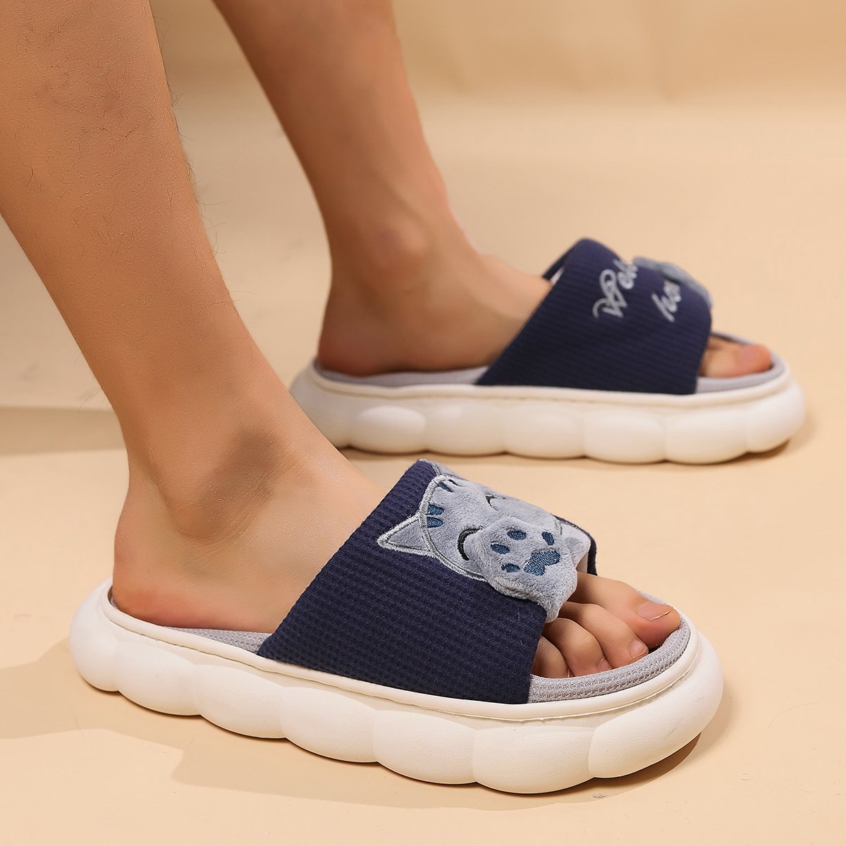 Custom Girls Boys Students Animal Prints Thick Sole Soft Slides Slippers Linen Slides Slippers Fluffy Animal Indoor Slippers