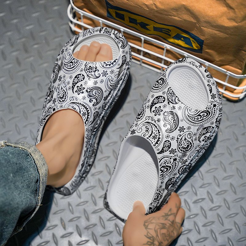 Wholesale Customize house slides slippers men sporty shoes fashion flat slipper EVA male beach summer clogs